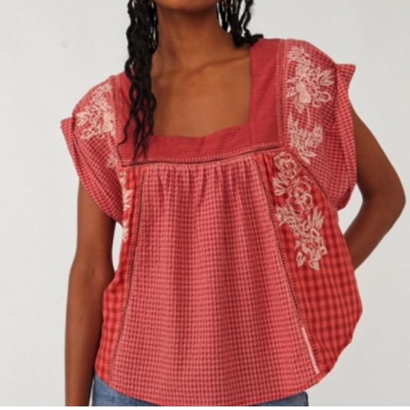 FREE  PEOPLE HALF MOON EMBROIDERED TOP CHERRY WHITE SMALL LARGE - Picture 1 of 7